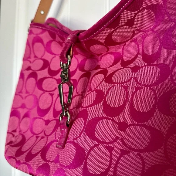 Coach Signature Soft Clip Hobo Bag Pink